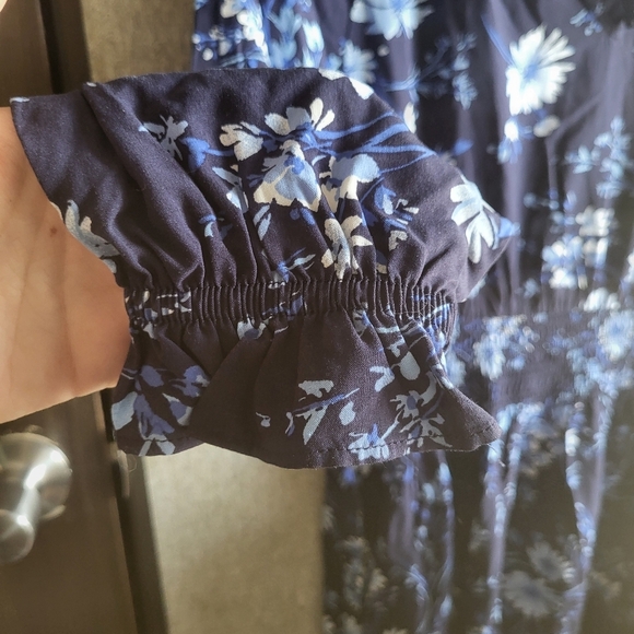 Blue Floral Smocked Dress S Cottagecore Whimsical GAP New With Tag - Picture 3 of 6